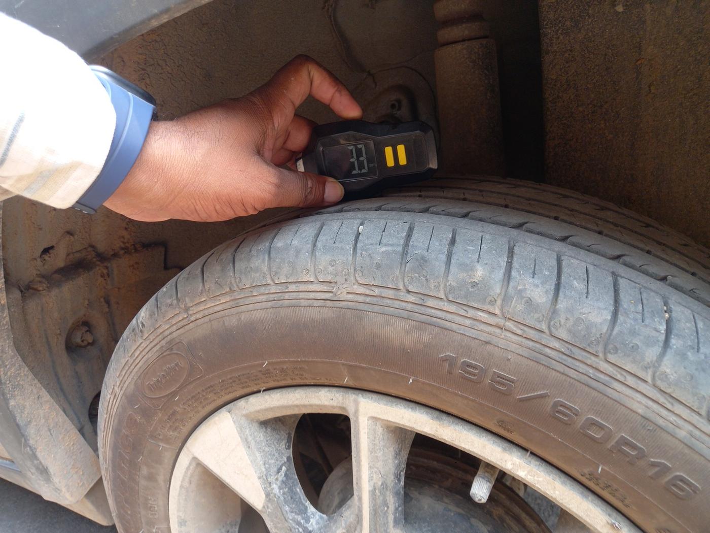 2023 Tata PUNCH ACCOMPLISHED DAZZLE PACK MT, Petrol, Manual, 32,840 km, tyre