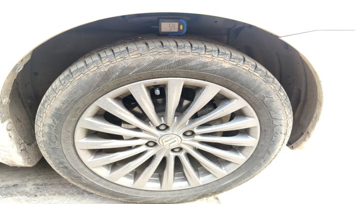 2018 Maruti Ciaz ALPHA 1.4 PETROL, Petrol, Manual, 84,849 km, tyre