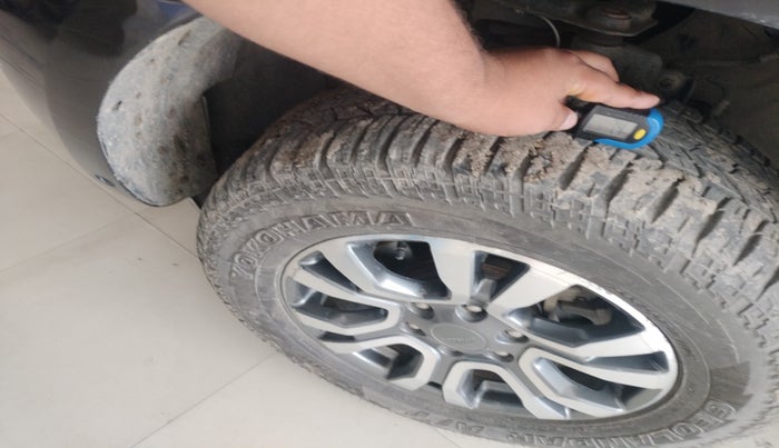 2021 Ford Endeavour TITANIUM PLUS 2.0 4X4 AT SUNROOF, Diesel, Automatic, 1,21,000 km, tyre