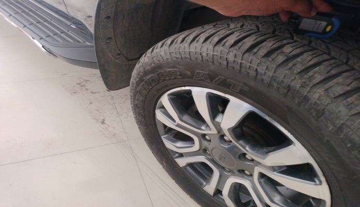 2021 Ford Endeavour TITANIUM PLUS 2.0 4X4 AT SUNROOF, Diesel, Automatic, 1,21,000 km, tyre