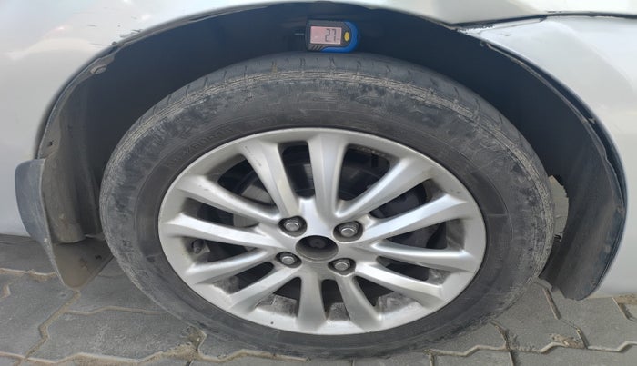 2013 Toyota Etios VX-D, Diesel, Manual, 2,00,454 km, tyre