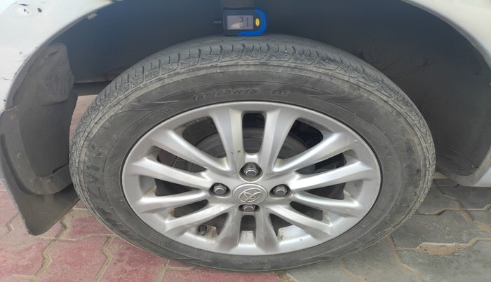 2013 Toyota Etios VX-D, Diesel, Manual, 2,00,454 km, tyre