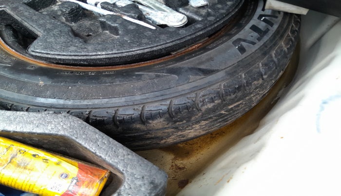 2022 Maruti Ciaz SIGMA 1.5 SHVS MT  PETROL, Petrol, Manual, 58,930 km, tyre