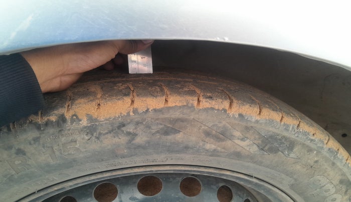 2015 Honda Mobilio 1.5L I-DTEC S, Diesel, Manual, 1,21,268 km, tyre