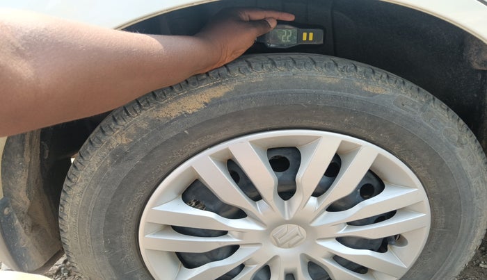 2018 Maruti Dzire VXI, Petrol, Manual, 51,288 km, tyre