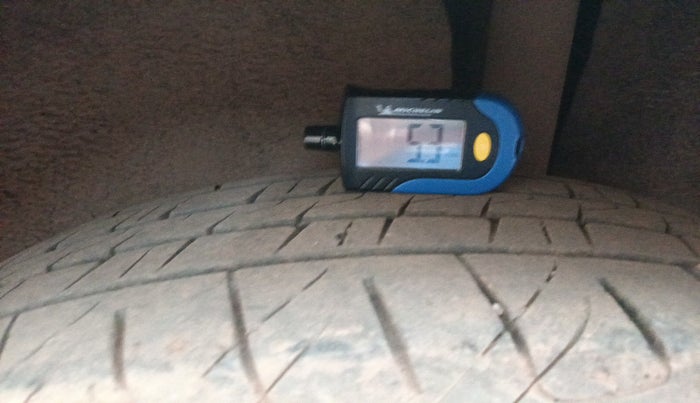 2017 Ford Ecosport TITANIUM 1.5L DIESEL, Diesel, Manual, 1,02,898 km, tyre