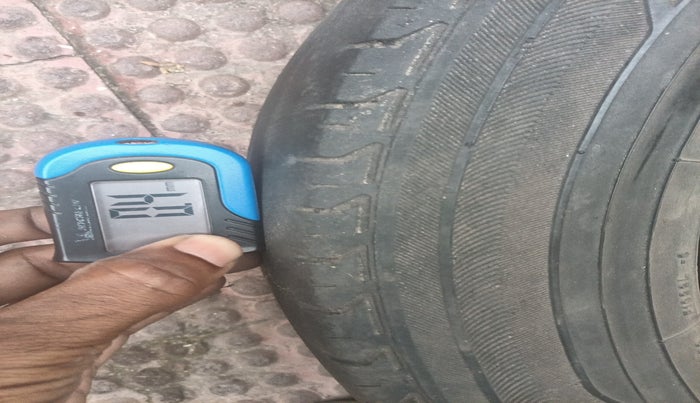 2010 Tata Indigo ECS LX CR4, Diesel, Manual, 1,20,571 km, tyre