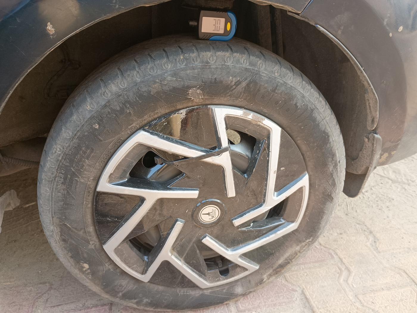 2021 Tata TIGOR XM PETROL, Petrol, Manual, 55,858 km, tyre