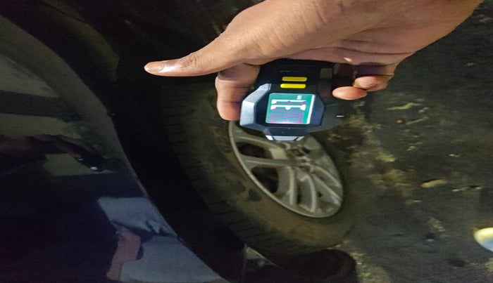 2019 Maruti Swift ZDI AMT, Diesel, Automatic, 22,849 km, tyre