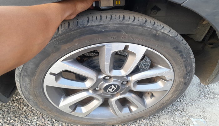 2018 Hyundai i20 Active 1.2 SX, Petrol, Manual, 1,25,595 km, tyre
