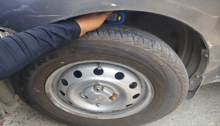 2013 Hyundai i10 ERA 1.1, Petrol, Manual, 93,528 km, tyre