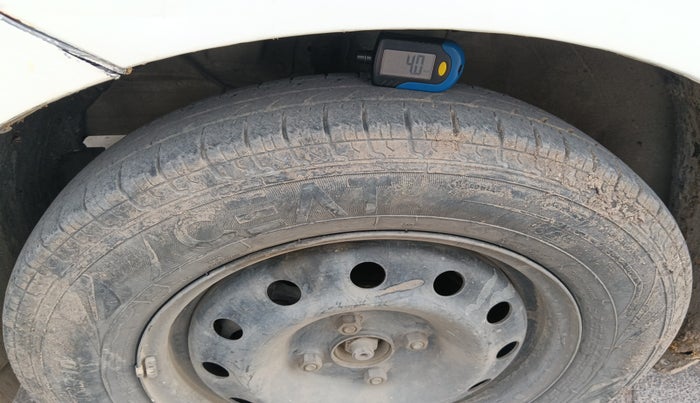 2019 Maruti Dzire VDI, Diesel, Manual, 92,901 km, tyre