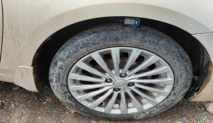 2015 Maruti Ciaz ZDI+ SHVS, Diesel, Manual, 1,14,356 km, tyre