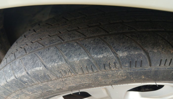 2015 Renault Lodgy 85 PS RXZ, Diesel, Manual, 30,501 km, tyre