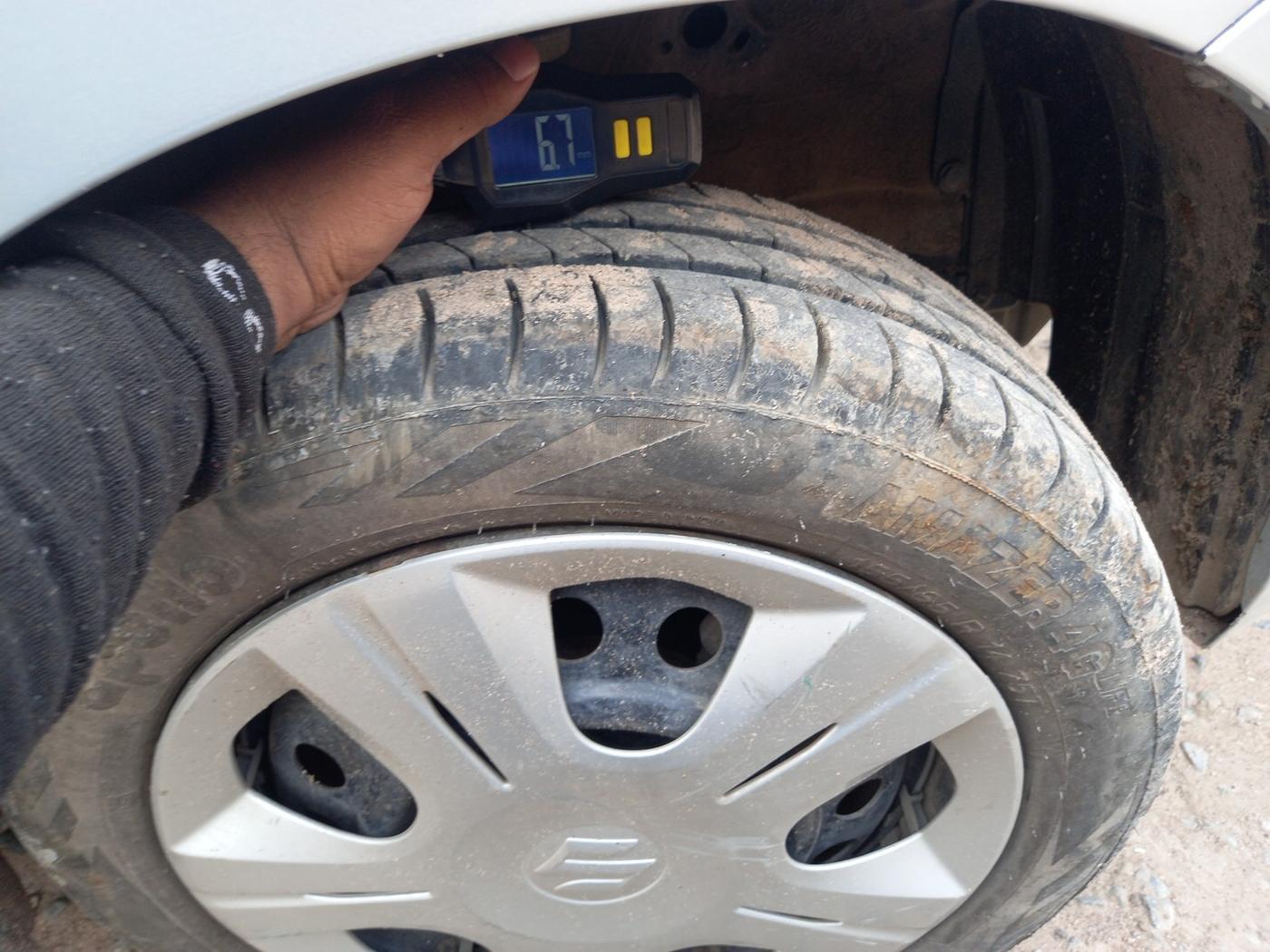 2015 Maruti Wagon R 1.0 VXI, Petrol, Manual, 57,551 km, tyre