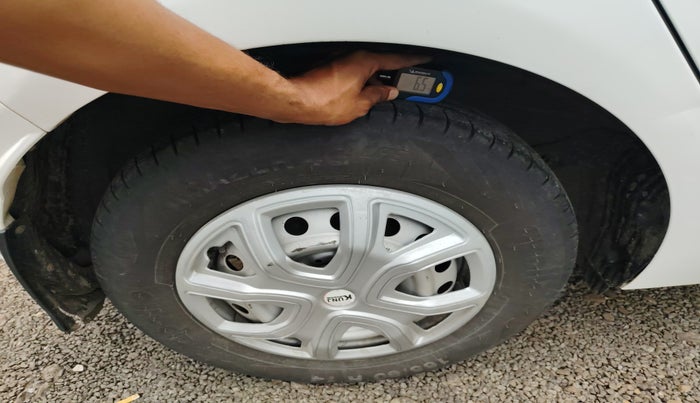 2021 Tata ALTROZ XE PETROL, Petrol, Manual, 71,444 km, tyre