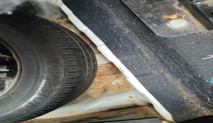 2021 Tata ALTROZ XE PETROL, Petrol, Manual, 71,444 km, tyre