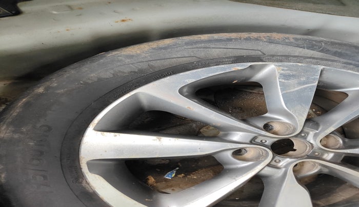 2014 Hyundai Elite i20 ASTA 1.4 CRDI, Diesel, Manual, 1,35,905 km, tyre