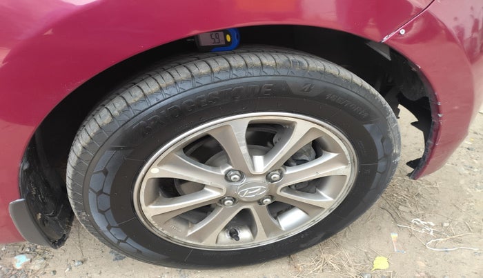 2016 Hyundai Grand i10 ASTA (O) AT 1.2 KAPPA VTVT, Petrol, Automatic, 48,640 km, tyre