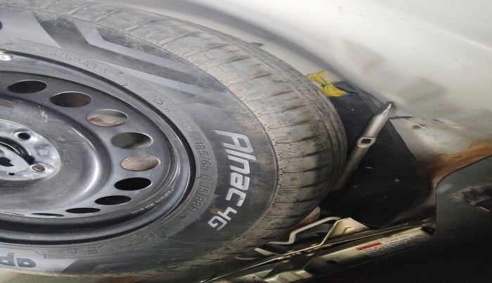 2022 Maruti Baleno DELTA PETROL 1.2, Petrol, Manual, 86,602 km, tyre