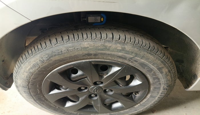 2015 Hyundai Elite i20 MAGNA 1.4 CRDI, Diesel, Manual, 1,15,001 km, tyre