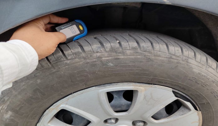 2019 Ford Ecosport TREND 1.5L DIESEL, Diesel, Manual, 1,61,170 km, tyre