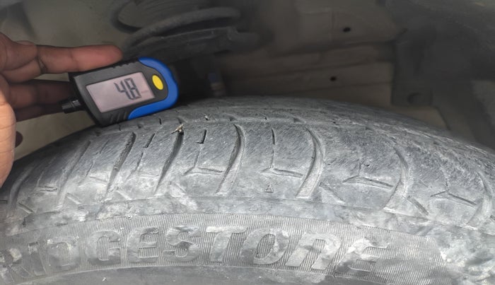 2013 Maruti Swift VDI, Diesel, Manual, 92,128 km, tyre