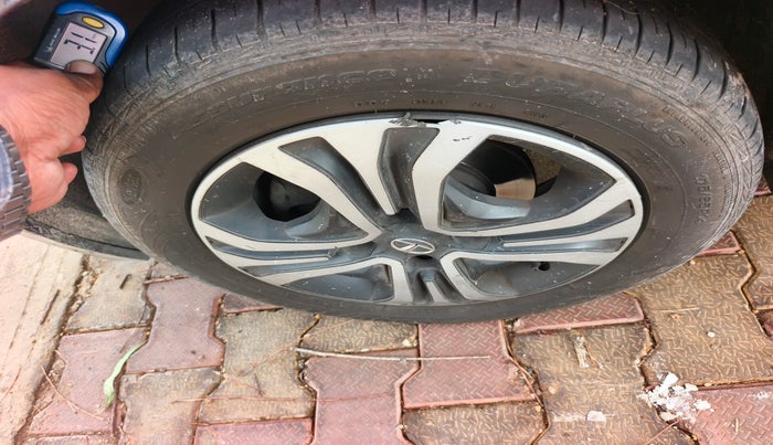 2022 Tata TIGOR XZ PLUS CNG, Petrol, Manual, 57,698 km, tyre