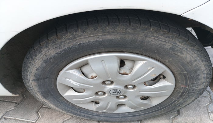 2014 Hyundai i10 MAGNA 1.1, Petrol, Manual, 71,400 km, tyre