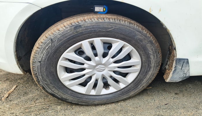 2012 Maruti Swift VXI, Petrol, Manual, 46,000 km, tyre