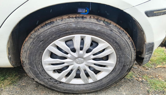 2012 Maruti Swift VXI, Petrol, Manual, 46,000 km, tyre