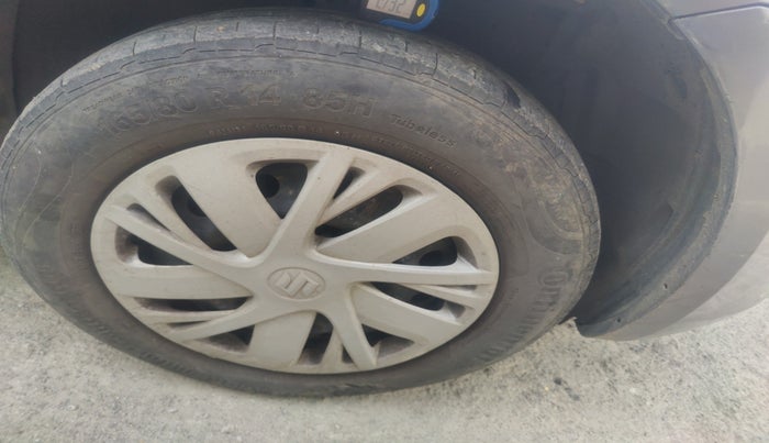 2013 Maruti Swift VXI, Petrol, Manual, 85,139 km, tyre