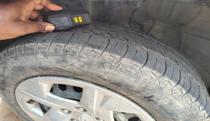 2020 Hyundai VENUE S 1.2, Petrol, Manual, 84,848 km, tyre