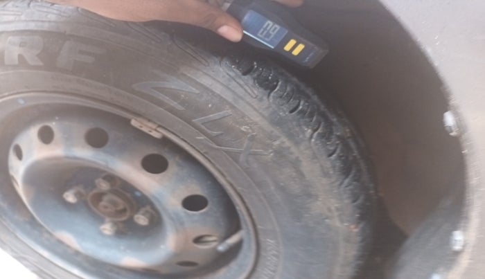 2013 Maruti Swift VDI, Diesel, Manual, 1,31,879 km, tyre