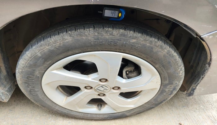 2016 Honda City 1.5L I-VTEC VX CVT, Petrol, Automatic, 1,66,016 km, tyre