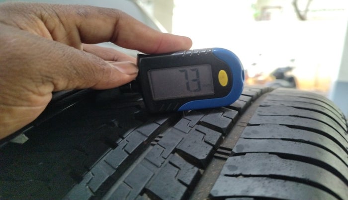 2014 Ford Ecosport TITANIUM 1.5L DIESEL, Diesel, Manual, 1,18,594 km, tyre