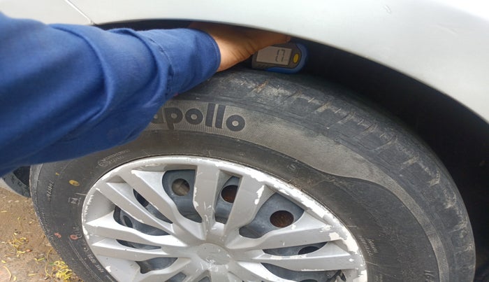 2018 Maruti Dzire VXI, Petrol, Manual, 24,314 km, tyre