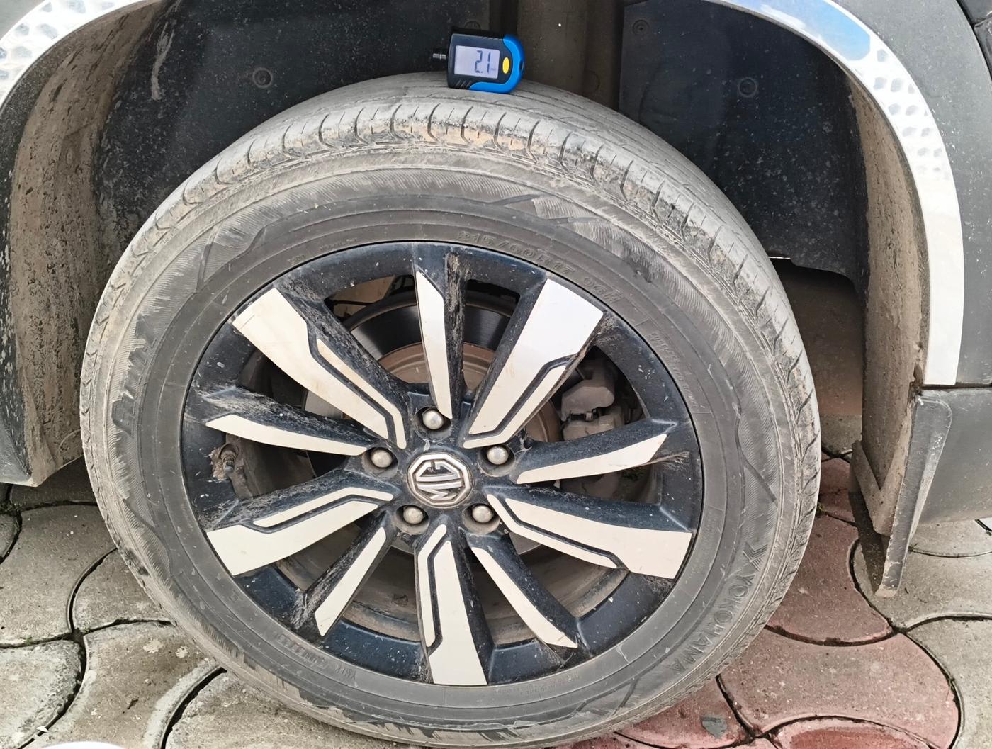 2019 MG HECTOR SHARP 2.0 DIESEL, Diesel, Manual, 1,28,375 km, tyre