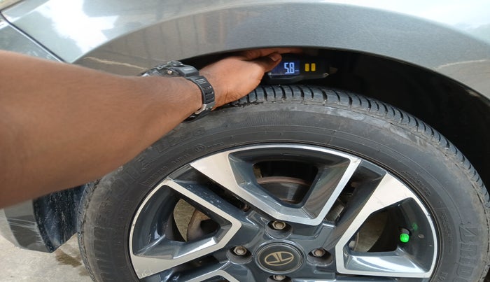 2020 Tata TIGOR XZA PLUS PETROL, Petrol, Automatic, 36,502 km, tyre