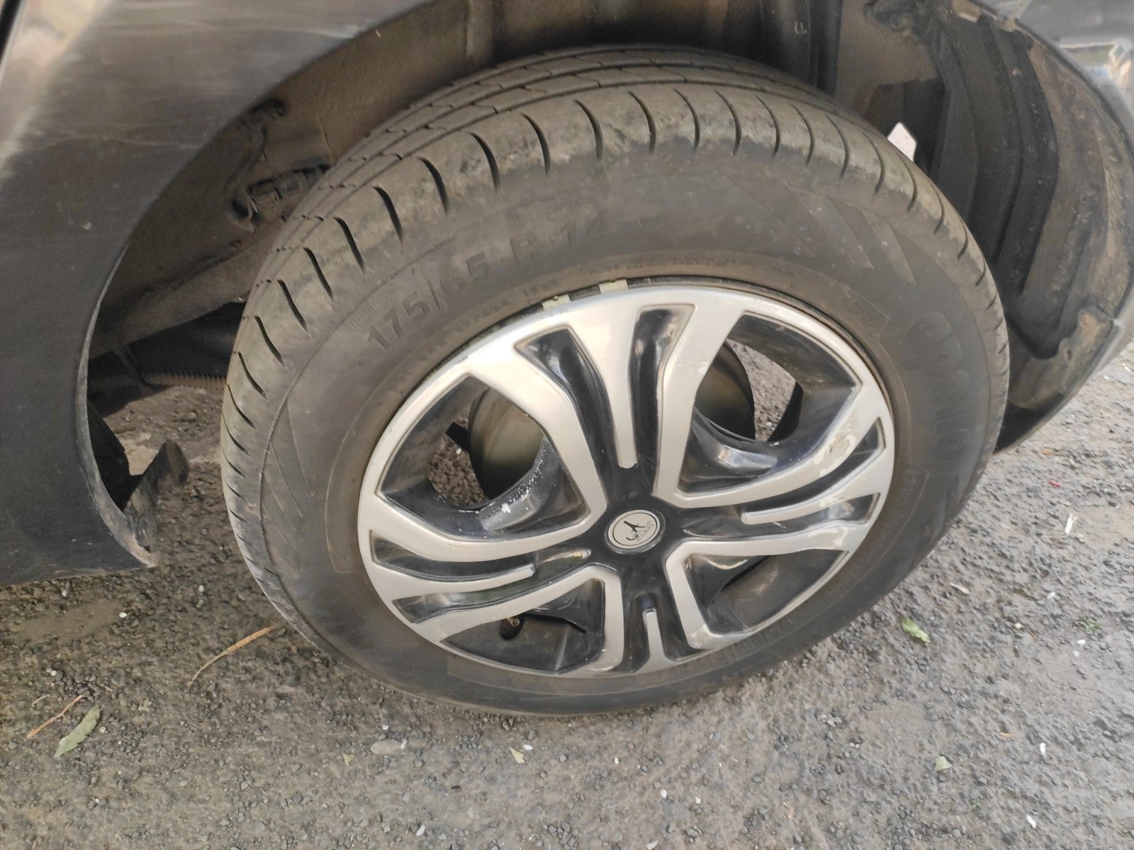 Tyres