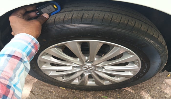 2024 Maruti Ciaz DELTA 1.5 SHVS MT PETROL, Petrol, Manual, 529 km, tyre