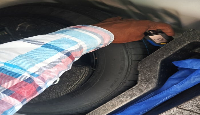 2024 Maruti Ciaz DELTA 1.5 SHVS MT PETROL, Petrol, Manual, 529 km, tyre