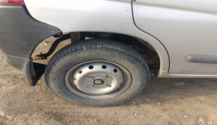 2011 Maruti Alto LXI, Petrol, Manual, 1,75,405 km, tyre