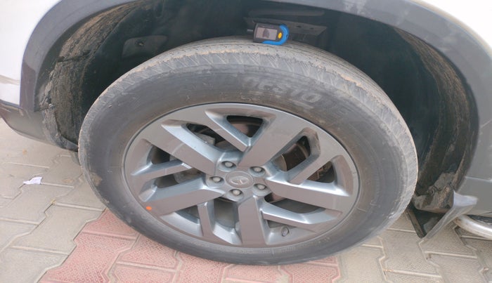 2021 Tata Safari XT PLUS, Diesel, Manual, 58,226 km, tyre