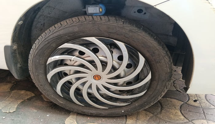 2015 Maruti Wagon R 1.0 VXI, Petrol, Manual, 89,683 km, tyre
