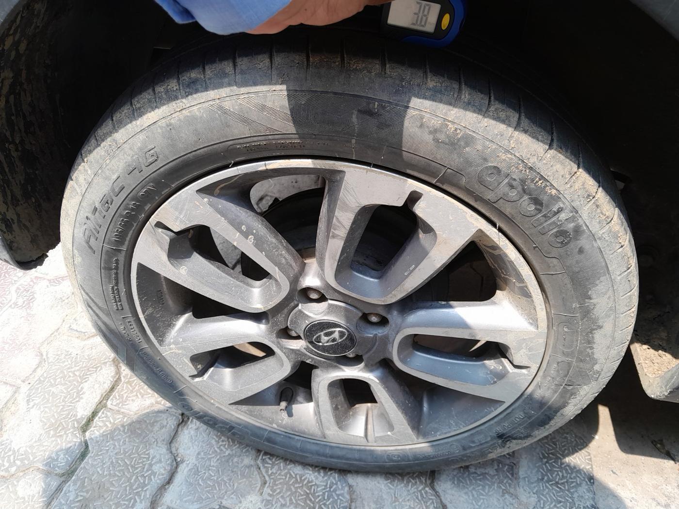 2016 Hyundai i20 Active 1.2 SX, Petrol, Manual, 32,000 km, tyre