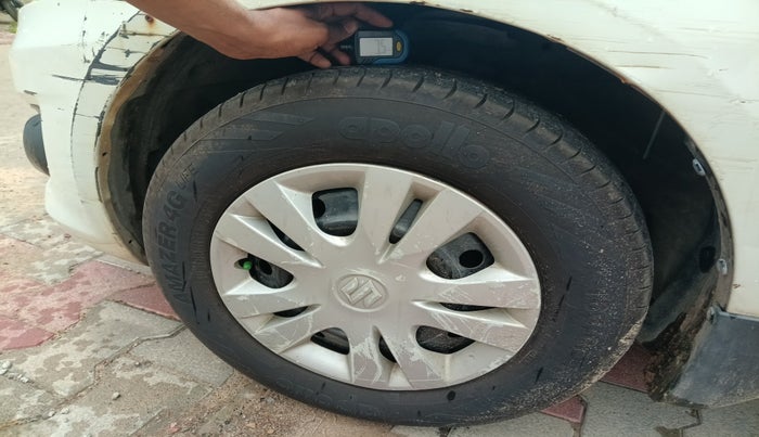 2012 Maruti Swift Dzire VXI, Petrol, Manual, 90,545 km, tyre