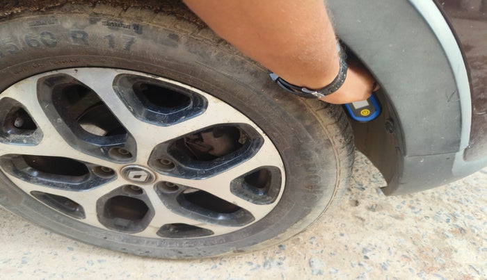 2017 Renault Captur PLATINE DIESEL DUAL TONE, Diesel, Manual, 94,671 km, tyre