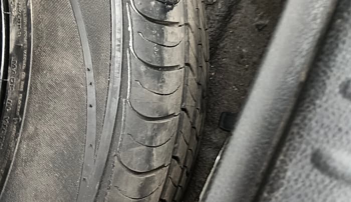 2021 KIA SELTOS HTE 1.5 PETROL, Petrol, Manual, 73,000 km, tyre