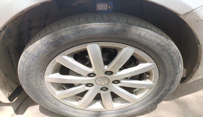 2013 Maruti SX4 ZDI, Diesel, Manual, 62,517 km, tyre